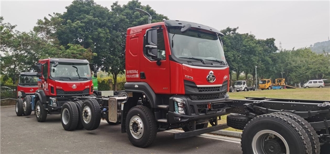 乘龙H5 6&times;2R 自卸车：黄金动力链赋能 多拉稳赚高效创收