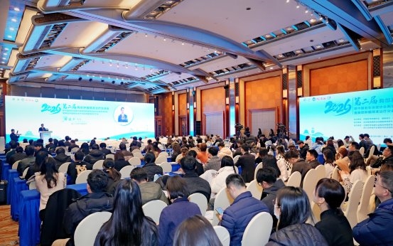 “以精进，致新生”——第二届胸部肿瘤精准治疗交流会在成都举办