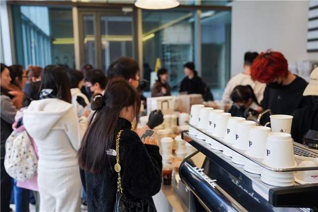 以产品为核：DM CAFE的风味帝国与商业壁垒