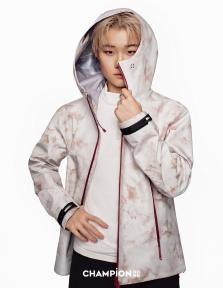 邵雨琪、刘景扬、骆知鹭登《冠军画报》走向亚运新征程(图2)