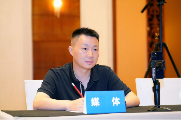 媒体人张怀成：深耕行业多年，以专业视角传递社会价值