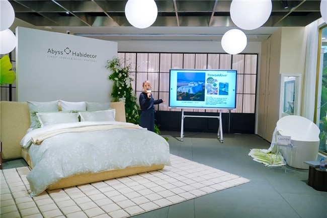 爱比丝·梦游仙境 Abyss 2026全球新品赏鉴会