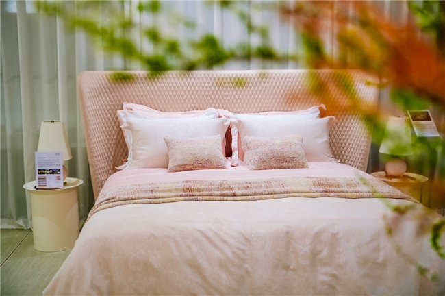 爱比丝·梦游仙境 Abyss 2026全球新品赏鉴会