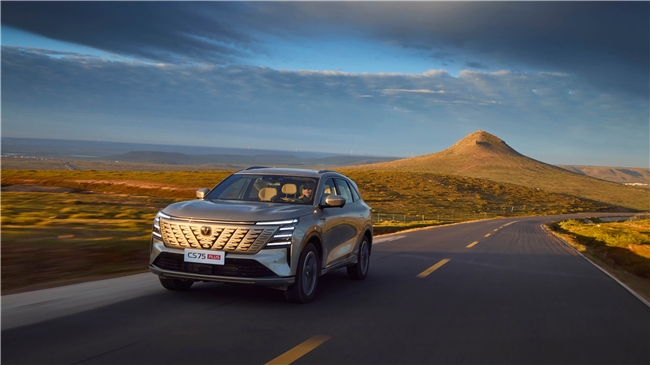 为什么春节返乡更推荐哈弗H6L？空间、油耗、静音对比出真相