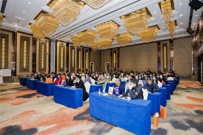 JUNO MARKETS 冠名长沙峰会，共筑交易行业新生态