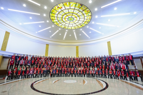 徐州商会传凯 十载同心筑梦 医商融合谱新篇 ——上海市江苏徐州商会年会、十周年庆典暨医疗分会换届大会纪实