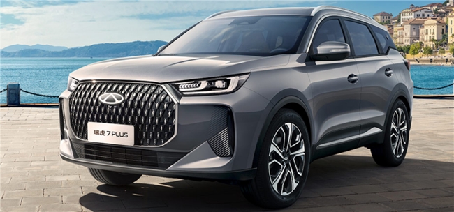 开着瑞虎7 PLUS去采购，他第一次感受到买年货的乐趣！