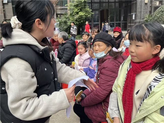 节气“活”起来 邻里“聚”起来! 青台山社区嘉年华解锁传统文化新玩法第6张-成都新闻网