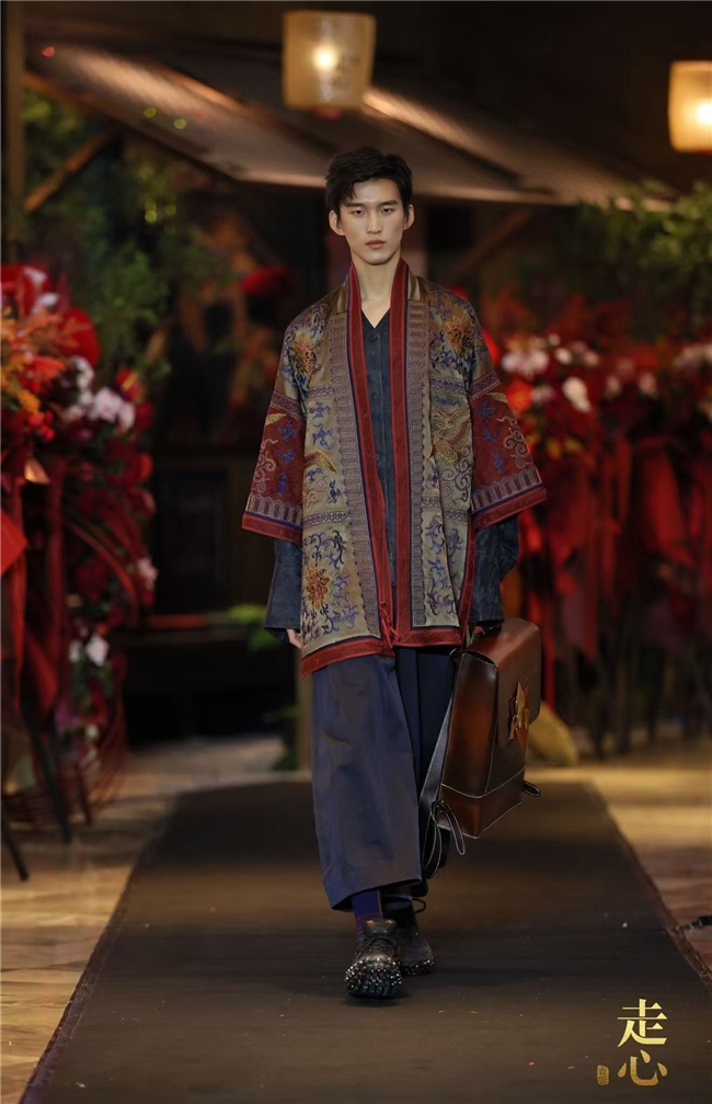 走心2026早春高定大秀「莨啟」