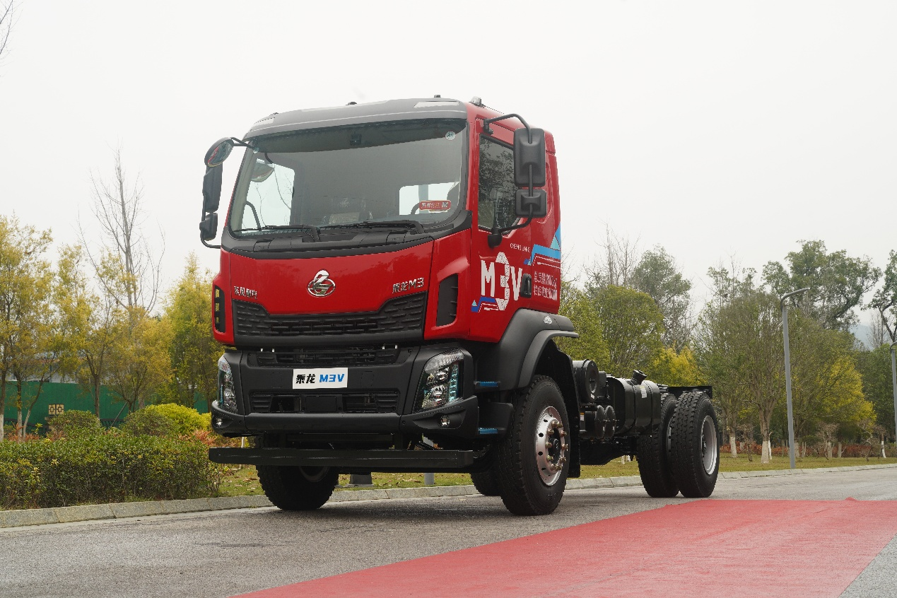 动力跃升！乘龙M3 4x2极限自卸换装350马力玉柴芯