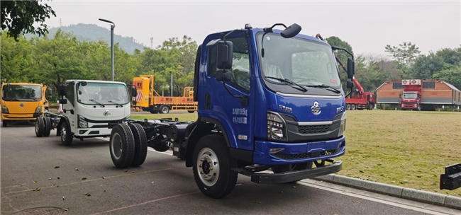 乘龙L2自卸车：动力强劲，承载可靠，城乡运输创富更高效