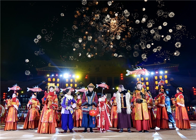 正月初八年味正浓！漫葡小镇依旧人潮如