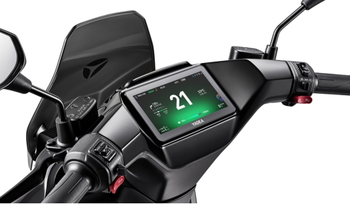 智能从未离场，只是一直攒大招：雅迪的“降维打击”刚开始