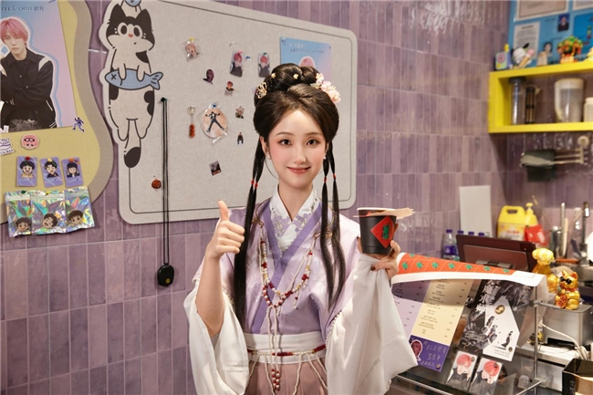 ��������ֻ�����£� �����츮��խ�ġ�����ħ��������̬��Ŧ