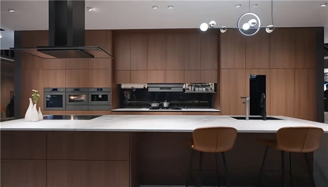 �������3������!���������AWE������ҵ�׸���AI�ǻ۳�����