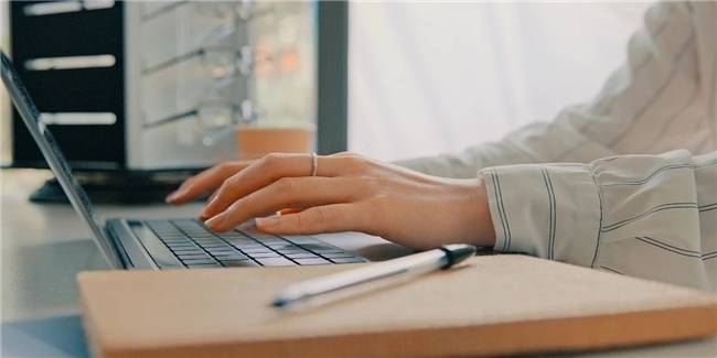 办公装修 + 多污染叠加？2026 工位净化器实测，敏感星人终于获救