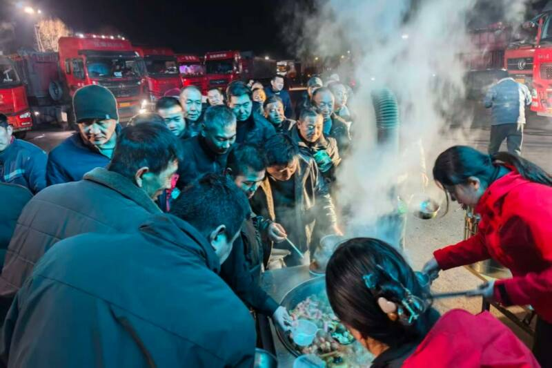 山东能源邵寨煤业:战严寒 创新品 煤炭发运忙(图1) 山东能源邵寨煤业:战严寒 创新品 煤炭发运忙(图1)