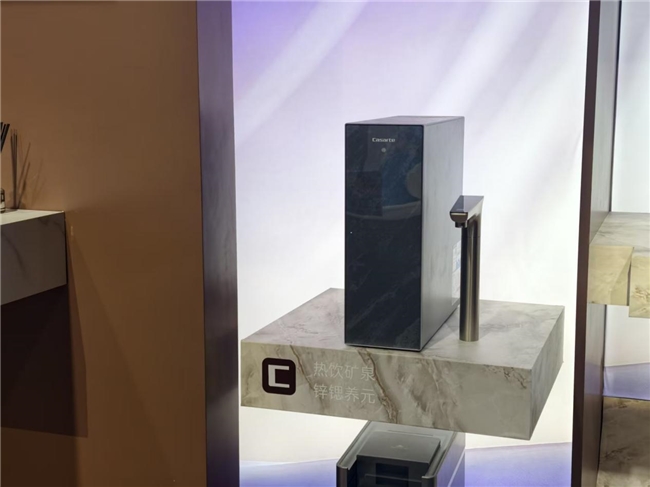 ������20�꣺Ψһ������ˮ�˳���Ȼ��Ȫˮ��Ʒ��