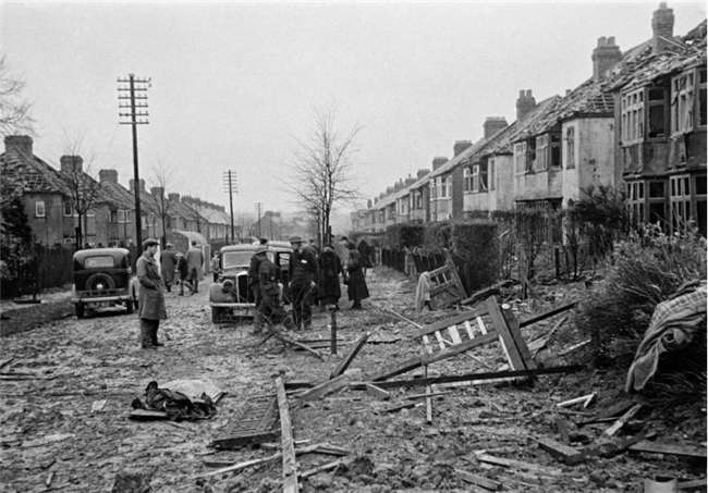 乔治・罗杰:摄影伦理的视觉重构