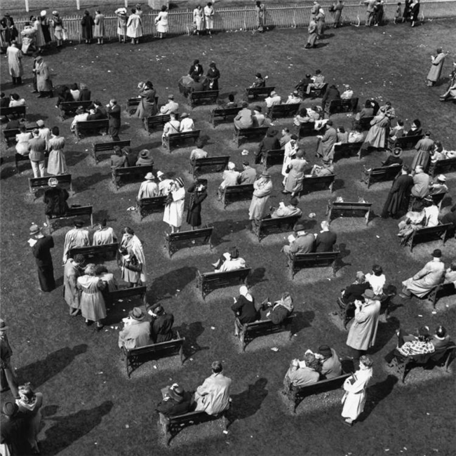 乔治・罗杰:摄影伦理的视觉重构