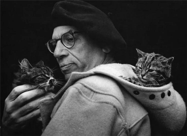 乔治・罗杰:摄影伦理的视觉重构