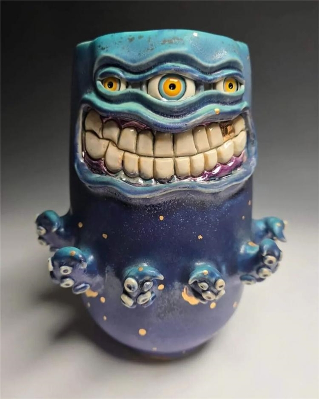 奇趣小怪物来袭！芝加哥陶艺家的创意魔法