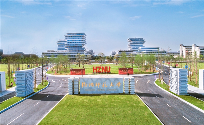 学车太痛苦？杭师大这群人把驾校塞进了眼镜盒