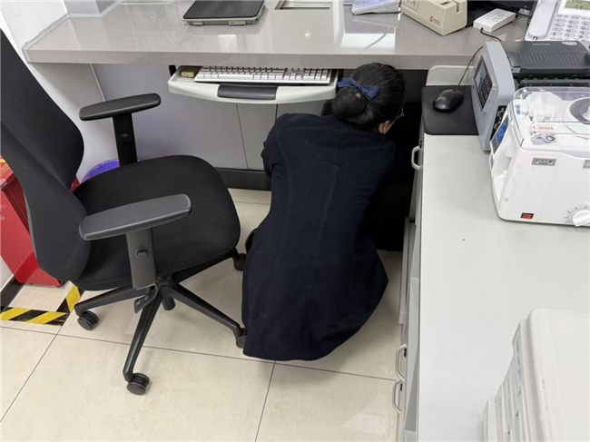 绍兴银行天台支行开展“安防不松懈，平安伴我行”安全保卫专项排查活动