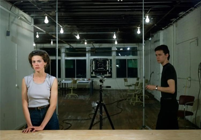 巨幅镜头下的当代摄影：杰夫・沃尔的创作