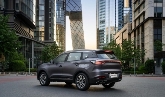 告别兵荒马乱！瑞虎7 PLUS舒适智能安全双拉满，太靠谱