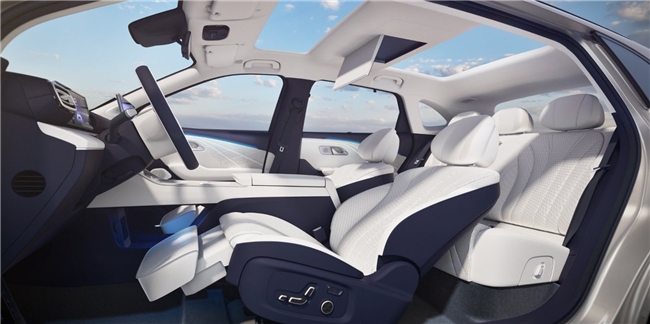 敦煌青绿跃上车脊,风云T9L以东方美学重塑国民混动新标杆 敦煌青绿跃上车脊,风云T9L以东方美学重塑国民混动新标杆