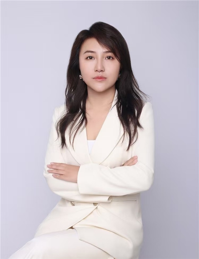 楊蘭律師：百余篇專業文章與百例勝訴案件背后的實踐者