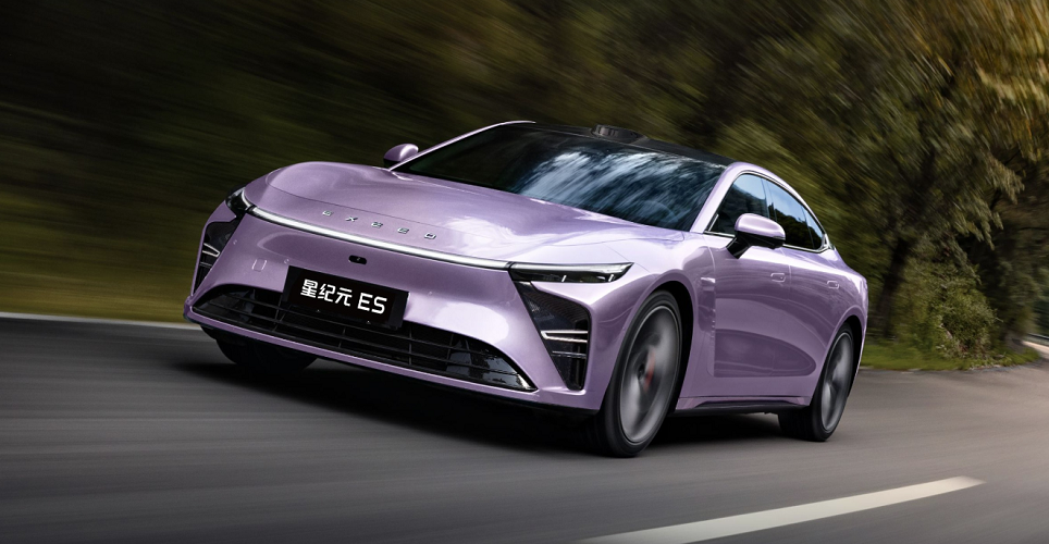 告别补能焦虑与颠簸将就，星途ES定义清明家庭出游新标准