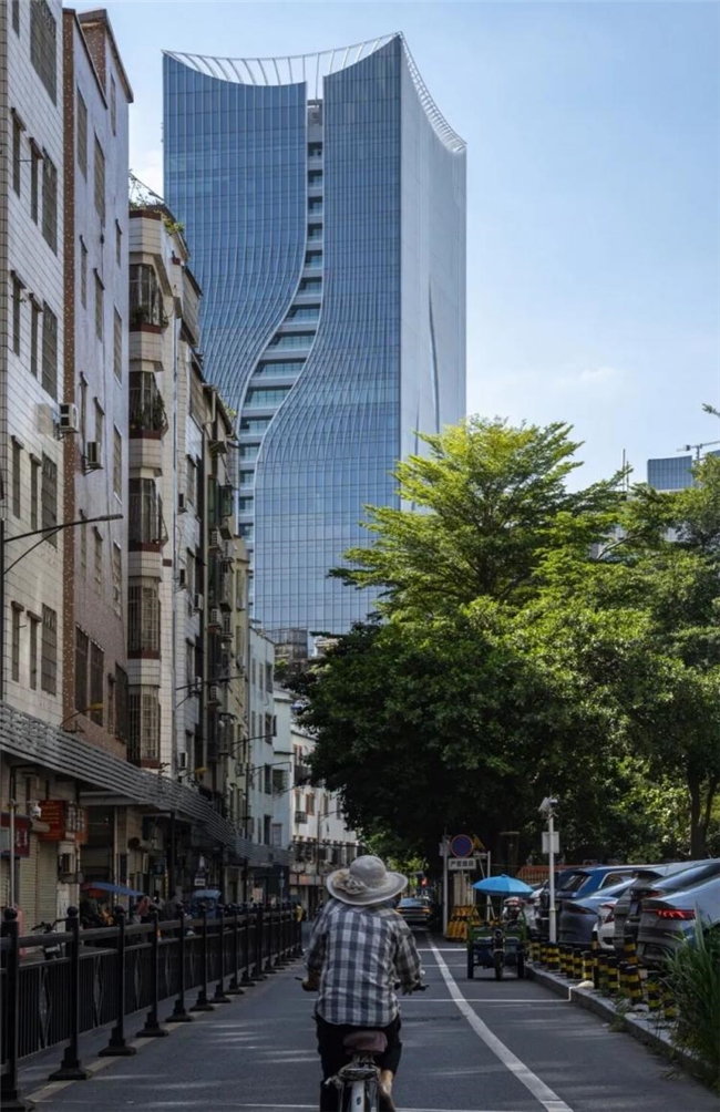 站城山水相融 广州白云站 TOD 构建地域诗意与结构理性共生的建筑标杆