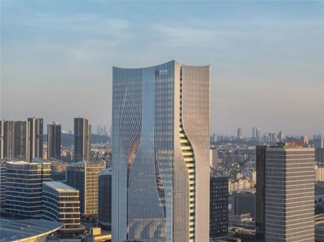 站城山水相融 广州白云站 TOD 构建地域诗意与结构理性共生的建筑标杆