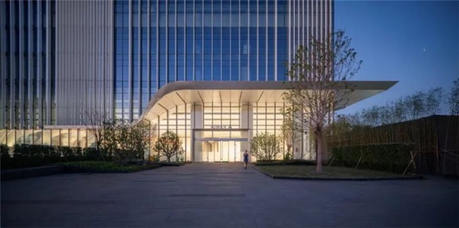 站城山水相融 广州白云站 TOD 构建地域诗意与结构理性共生的建筑标杆