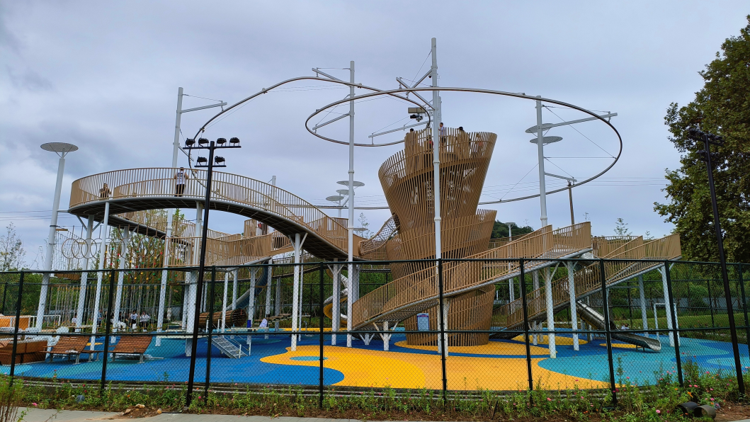 YOLOR原子飞车：让景区成为年轻人的下一个目的地