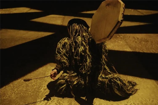 根起云端处,光影塑神性 —— 舞剧《天地树》灯光创作手记