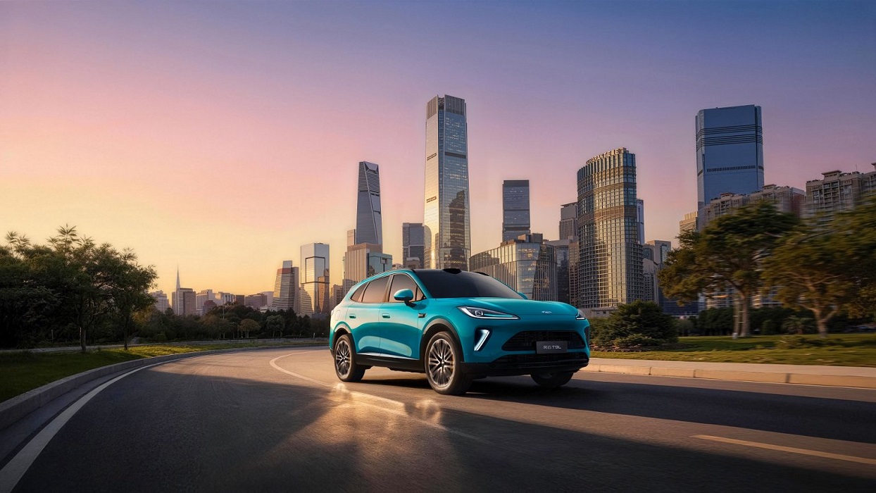 智启新境,美耀山城——4月13日风云T9L将于重庆全球上市-三人行汽车ttcar365.com