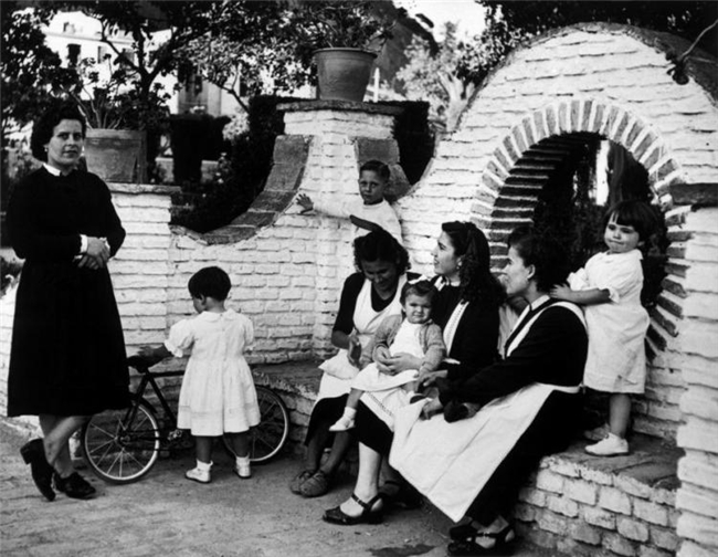 尤金・史密斯｜专题摄影的巅峰之作