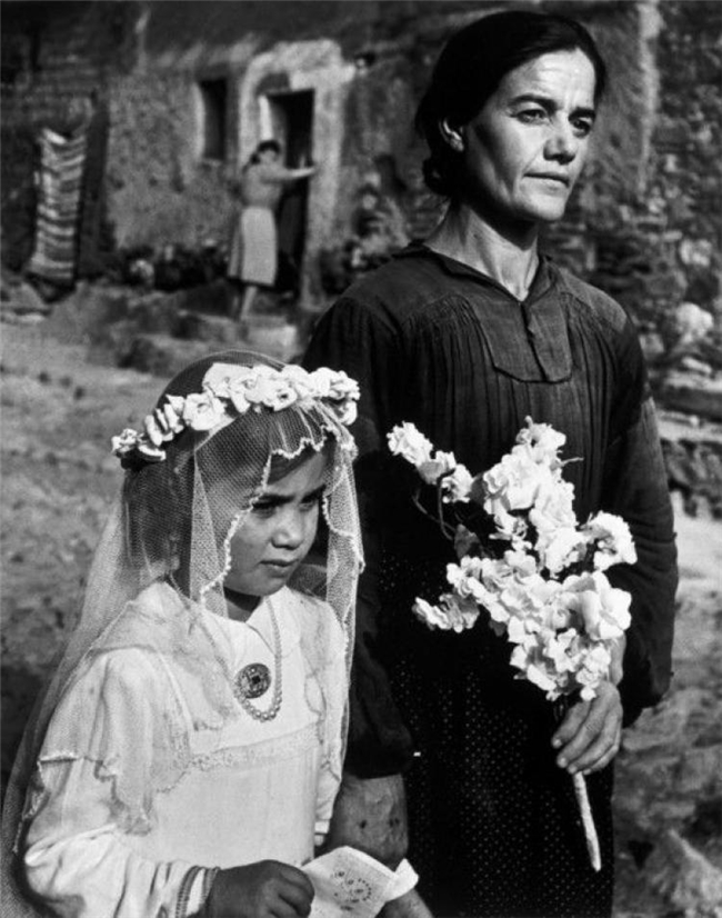 尤金・史密斯｜专题摄影的巅峰之作