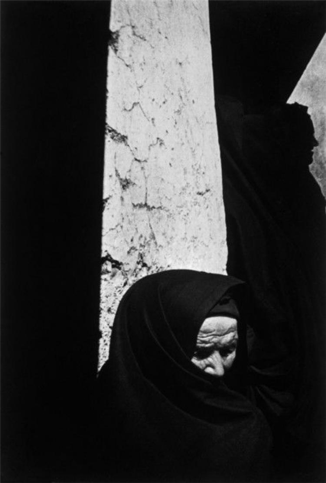 尤金・史密斯｜专题摄影的巅峰之作