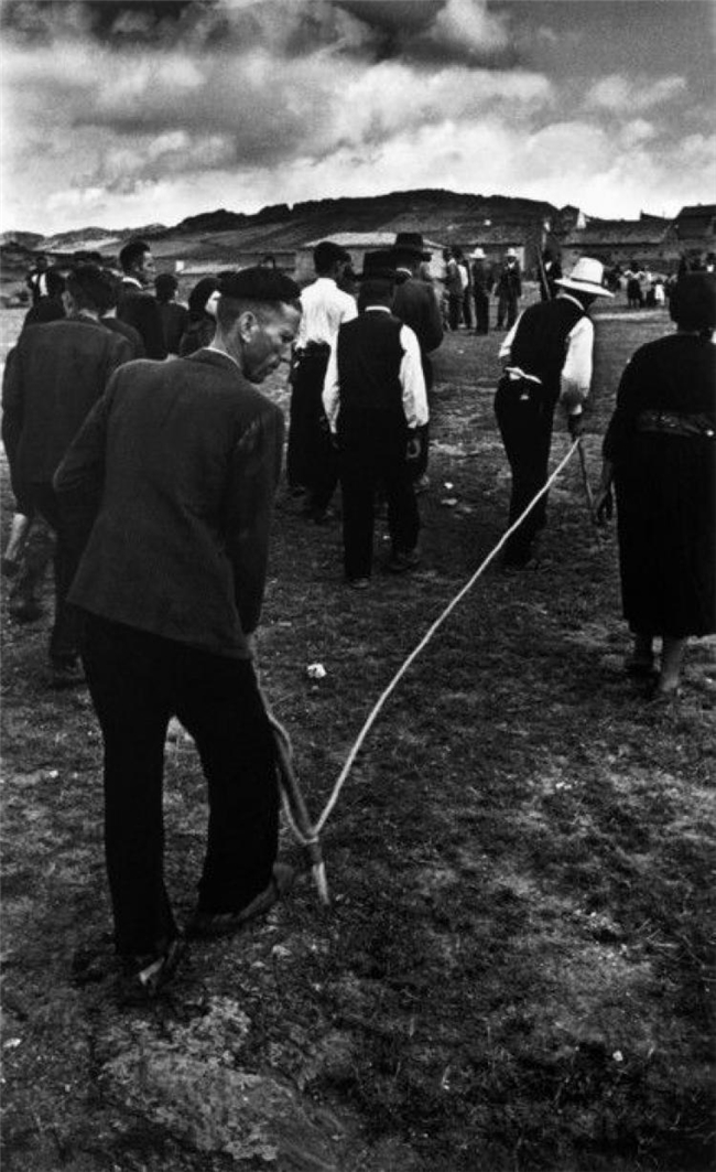 尤金・史密斯｜专题摄影的巅峰之作