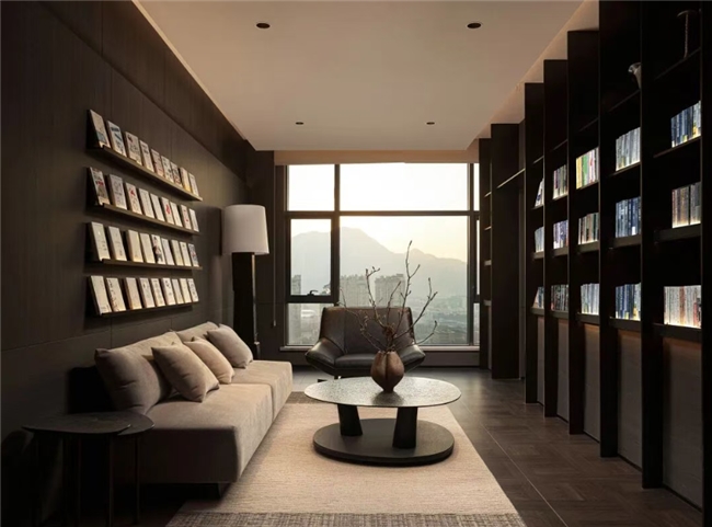 零售占比近四成，亚朵以体验逻辑打破行业内卷