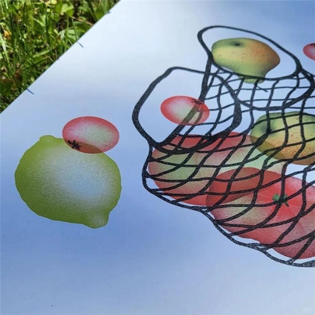 太会画了！法国插画师把水果拆成绝美透视图