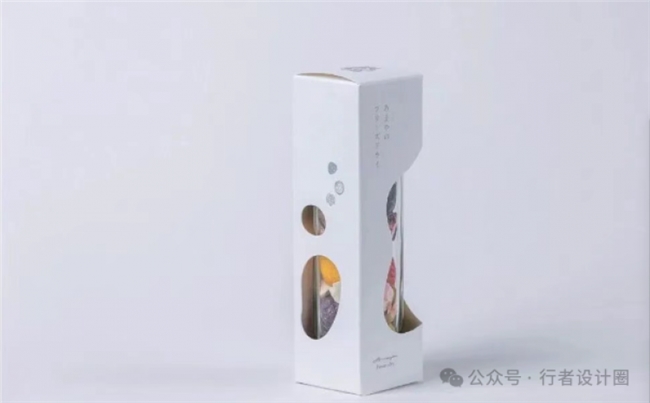 让食材自己说话：极简冻干包装设计