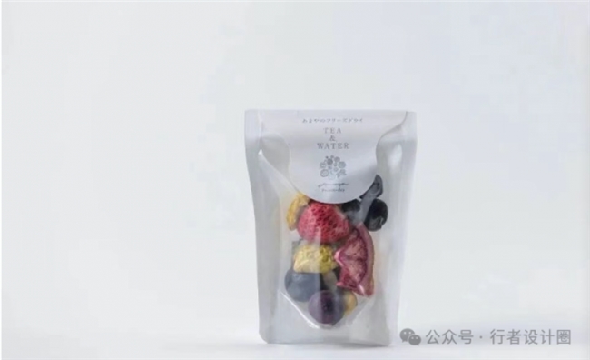 让食材自己说话：极简冻干包装设计