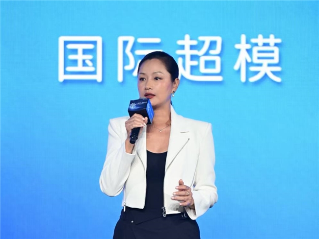 酷塑晶琢®上市一周年引领赛道升级 首个三维形体美学标准开启无创身体塑形高质量发展新范式(图5)