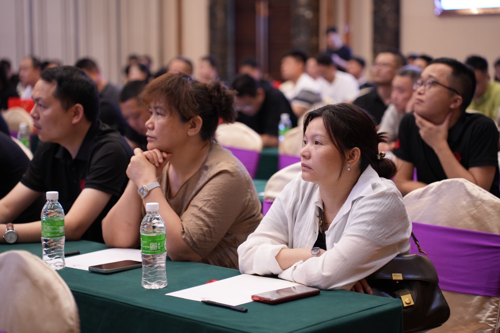 聚势三军·战启新程 | 2026将军陶瓷集团财富招商大会圆满举行