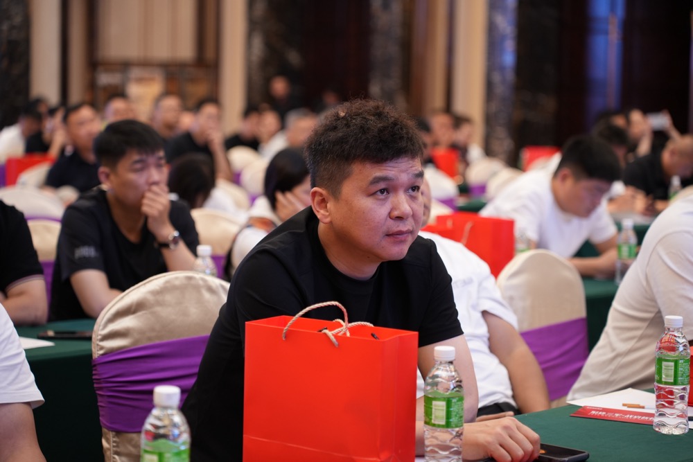 聚势三军·战启新程 | 2026将军陶瓷集团财富招商大会圆满举行